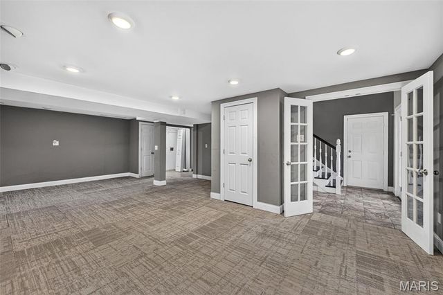 10755 Kennerly Road, Sunset Hills, MO 63128
