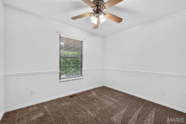 10755 Kennerly Road, Sunset Hills, MO 63128