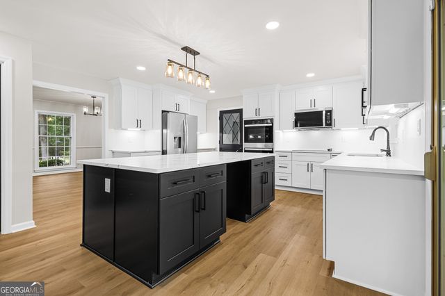 3390 Somerset Trail SW, Atlanta, GA 30331