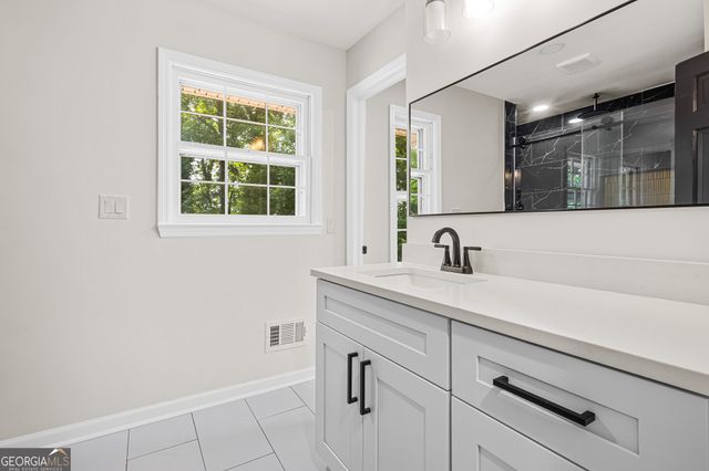 3390 Somerset Trail SW, Atlanta, GA 30331