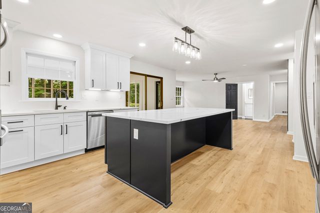 3390 Somerset Trail SW, Atlanta, GA 30331