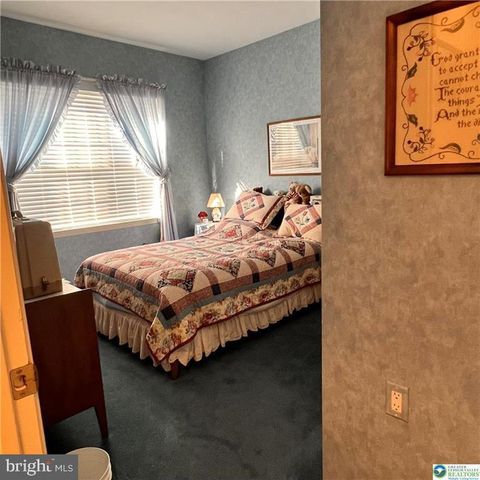 3091 DONEGAL DR, Macungie, PA 18062