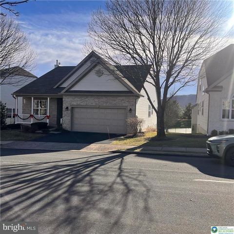 3091 DONEGAL DR, Macungie, PA 18062