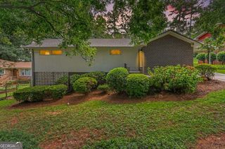 2213 Doris Drive, Decatur, GA 30034