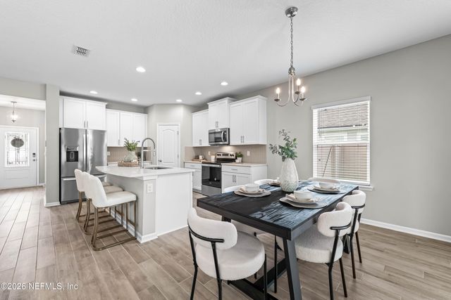 65704 EDGEWATER Drive, Yulee, FL 32097