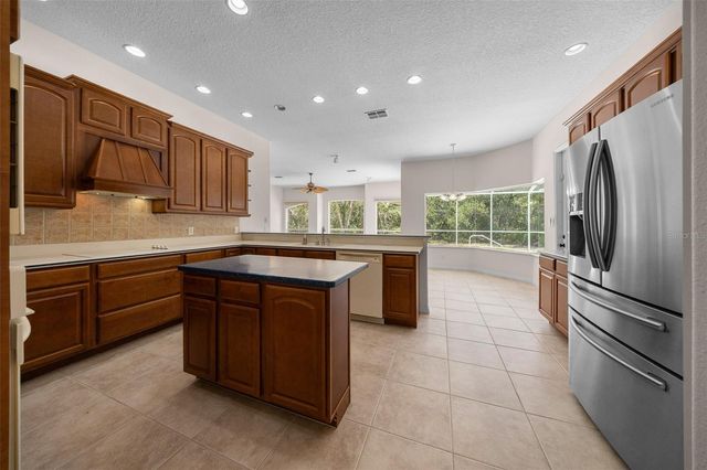 6410 W PINE RIDGE BOULEVARD, Beverly Hills, FL 34465
