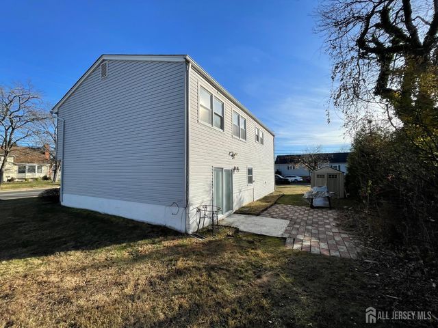 57 Greenbrook Rd Road, Middlesex, NJ 08846