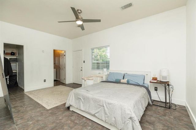 531 Dogwood Street, Houston, TX 77022