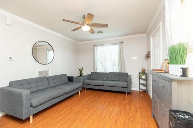 531 Dogwood Street, Houston, TX 77022