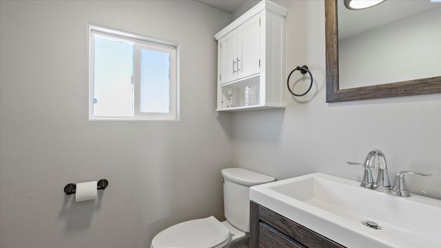 1215 Potter Ave, Richland, WA 99354