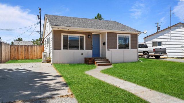 1215 Potter Ave, Richland, WA 99354