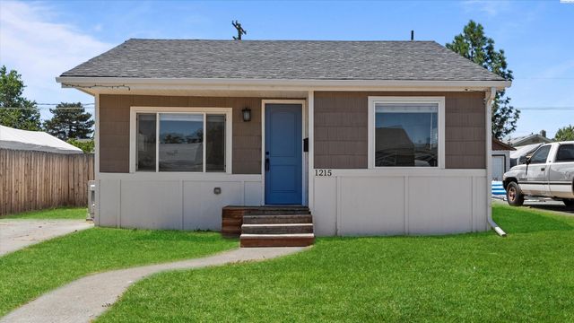 1215 Potter Ave, Richland, WA 99354