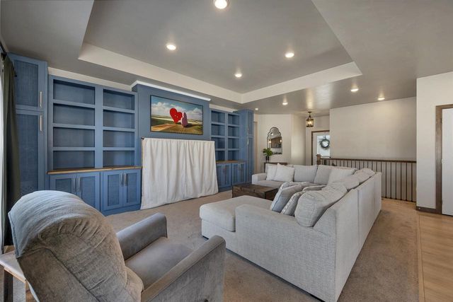 2125 FOX POINT CIRCLE, De Pere, WI 54115