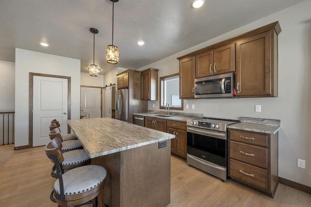 2125 FOX POINT CIRCLE, De Pere, WI 54115