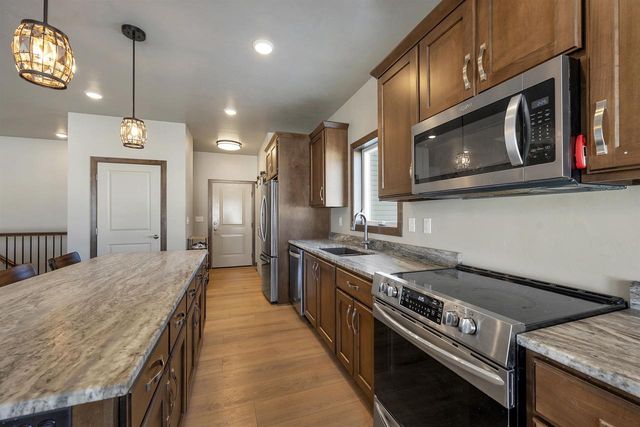 2125 FOX POINT CIRCLE, De Pere, WI 54115