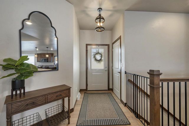 2125 FOX POINT CIRCLE, De Pere, WI 54115