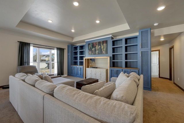 2125 FOX POINT CIRCLE, De Pere, WI 54115