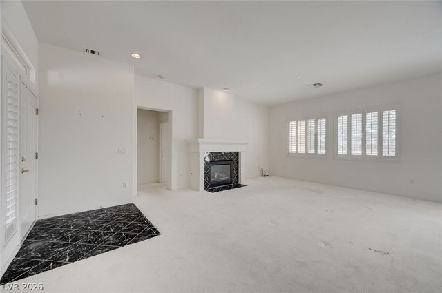 10121 Villa Ridge Drive, Las Vegas, NV 89134