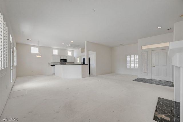 10121 Villa Ridge Drive, Las Vegas, NV 89134