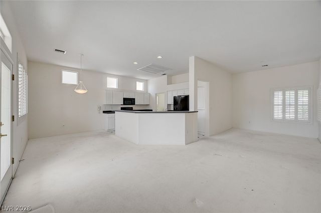 10121 Villa Ridge Drive, Las Vegas, NV 89134