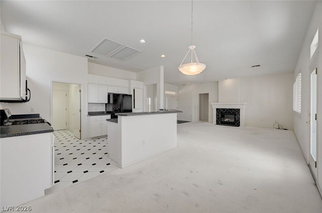 10121 Villa Ridge Drive, Las Vegas, NV 89134