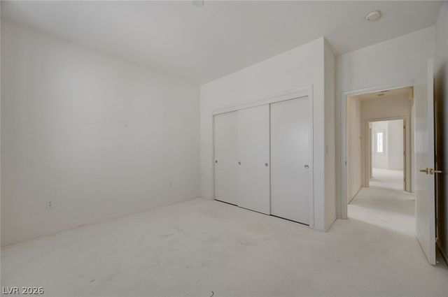 10121 Villa Ridge Drive, Las Vegas, NV 89134