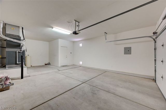 10121 Villa Ridge Drive, Las Vegas, NV 89134