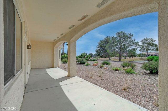 10121 Villa Ridge Drive, Las Vegas, NV 89134