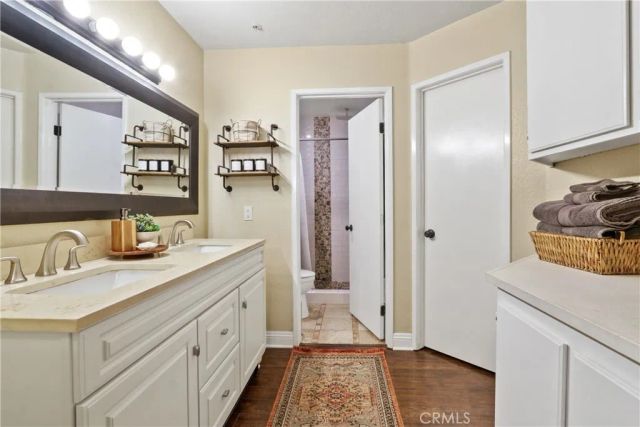 129 N Cross Creek Road North B, Orange, CA 92869
