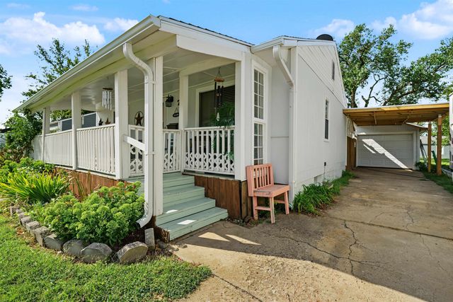 746 Osage Ave, Salina, KS 67401