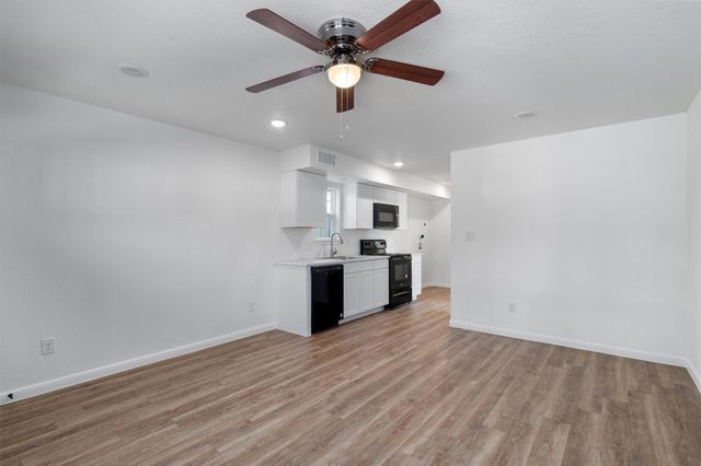 2002 2nd ST 400, Taylor, TX 76574