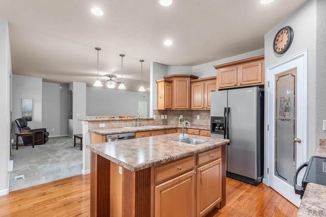 3313 Lions Pride Ln, Pueblo, CO 81005