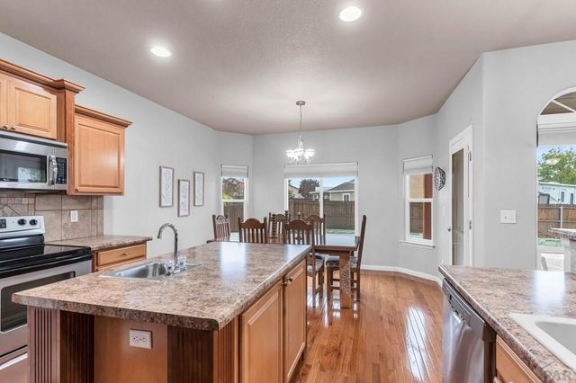 3313 Lions Pride Ln, Pueblo, CO 81005