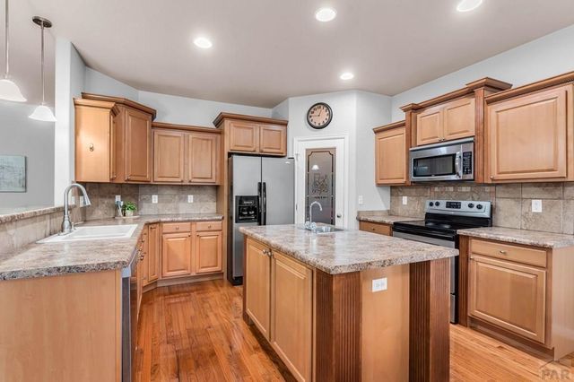 3313 Lions Pride Ln, Pueblo, CO 81005