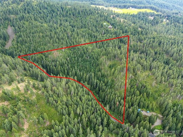 19960 N Mt Spokane Park Dr, Mead, WA 99021