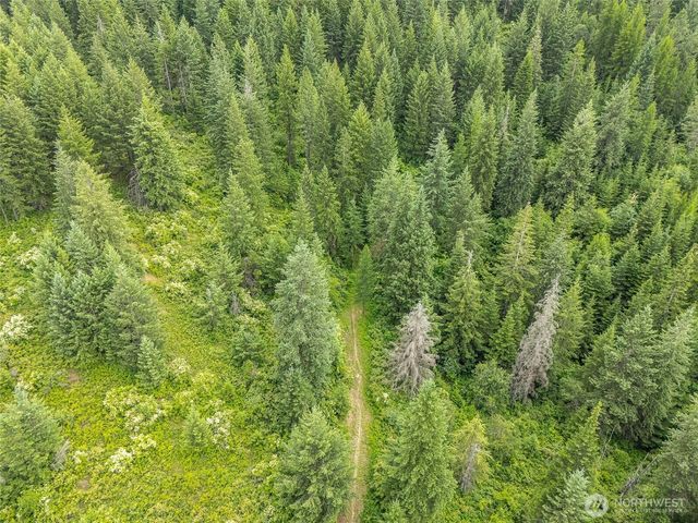 19960 N Mt Spokane Park Dr, Mead, WA 99021