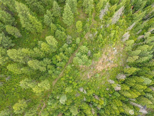 19960 N Mt Spokane Park Dr, Mead, WA 99021