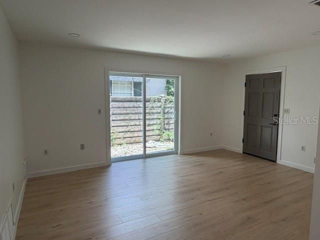 1407 PARK LAKE STREET, Orlando, FL 32803