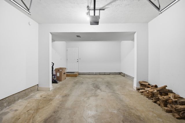 1189 Ashford Lane, Lexington, KY 40515