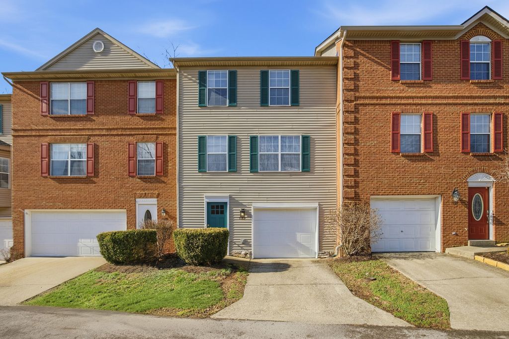 1189 Ashford Lane, Lexington, KY 40515