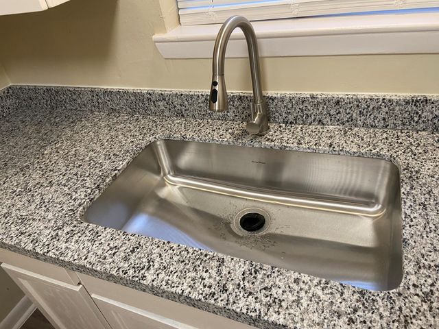 6115 Newquay Street, Houston, TX 77085