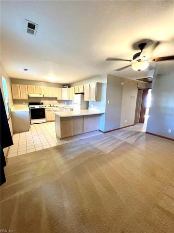 210 Pennsylvania Ave Apt 3, Norfolk, VA 23504