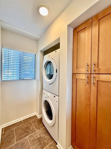 821 BAHIA DEL SOL DRIVE C, Ruskin, FL 33570