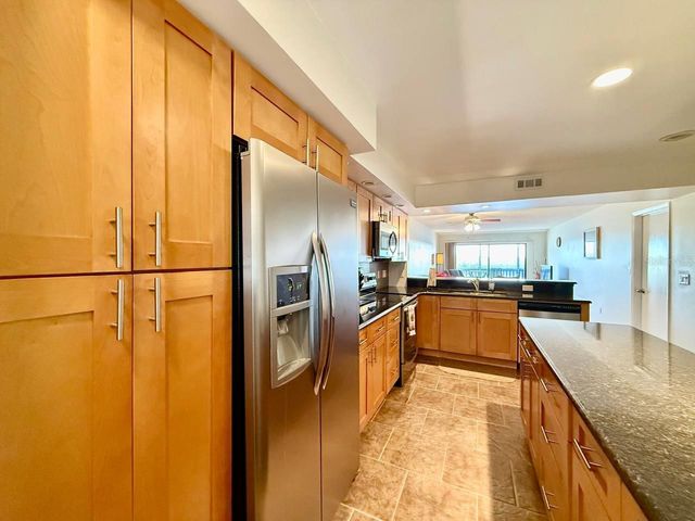 821 BAHIA DEL SOL DRIVE C, Ruskin, FL 33570