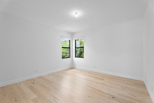 5603 Delacroix Terrace, Palm Beach Gardens, FL 33418