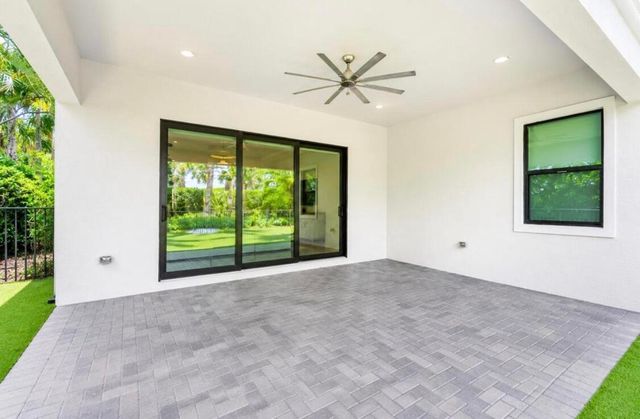 5603 Delacroix Terrace, Palm Beach Gardens, FL 33418