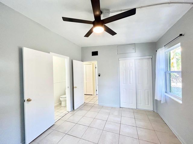 5209 10TH AVENUE S, Gulfport, FL 33707