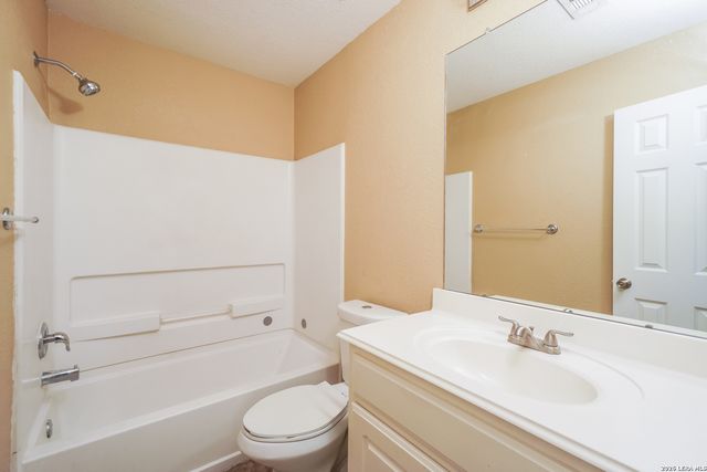 5822 blonde, San Antonio, TX 78252