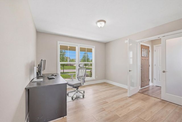 963 Dreamfield Drive, Byron Center, MI 49315