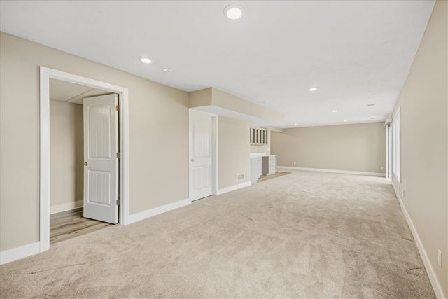 963 Dreamfield Drive, Byron Center, MI 49315